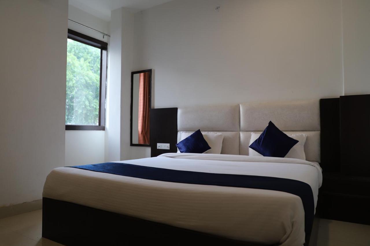 Hotel Dream Comfort 阿格拉 外观 照片