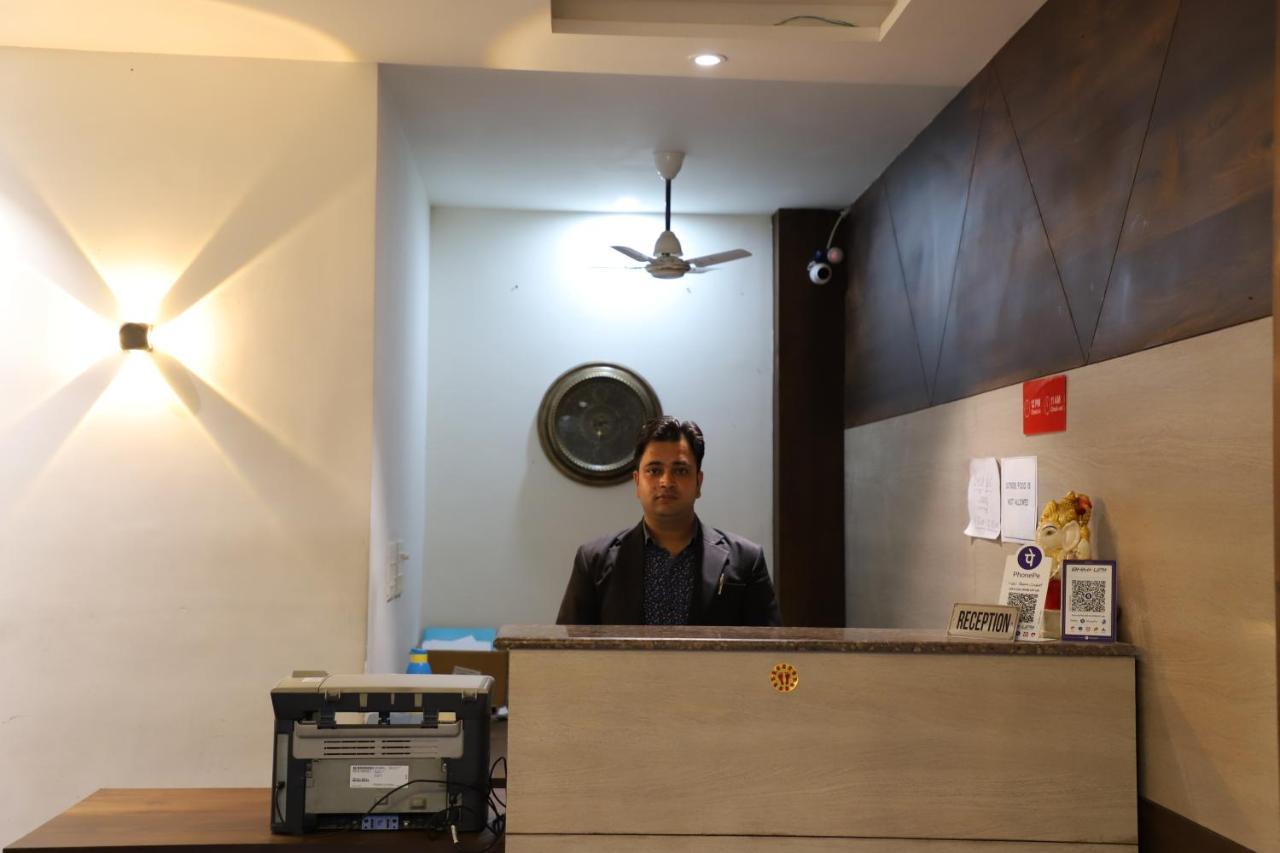 Hotel Dream Comfort 阿格拉 外观 照片