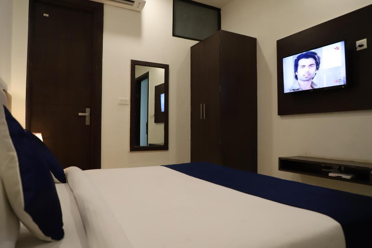 Hotel Dream Comfort 阿格拉 外观 照片