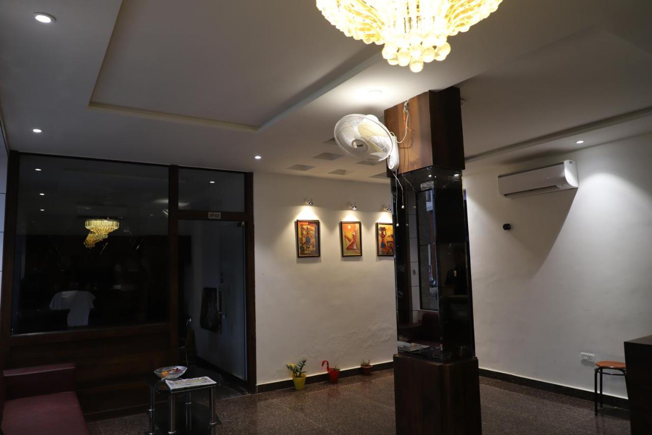 Hotel Dream Comfort 阿格拉 外观 照片